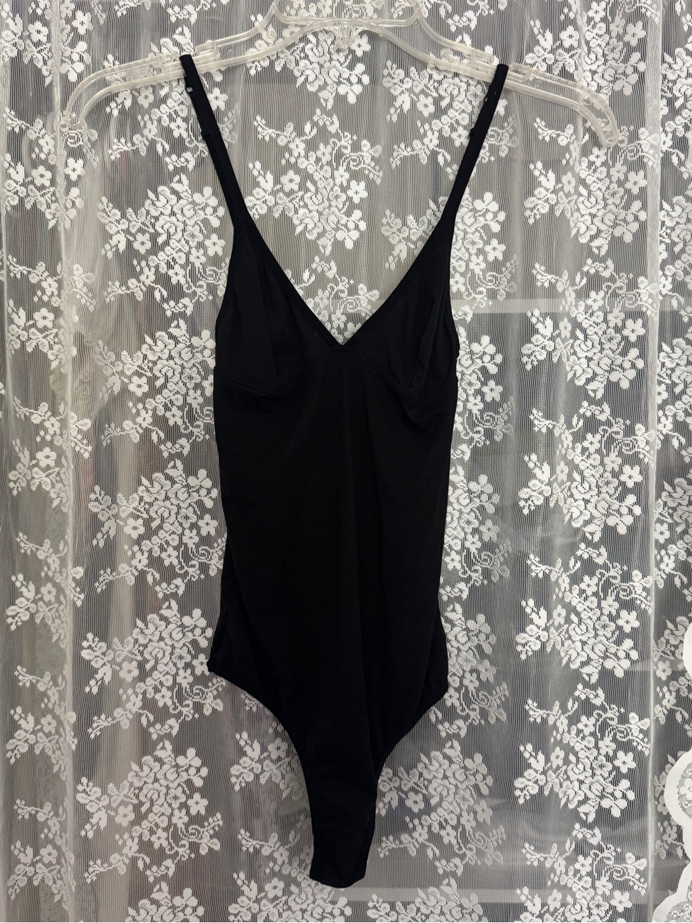 BRANDY MELVILLE bodysuit